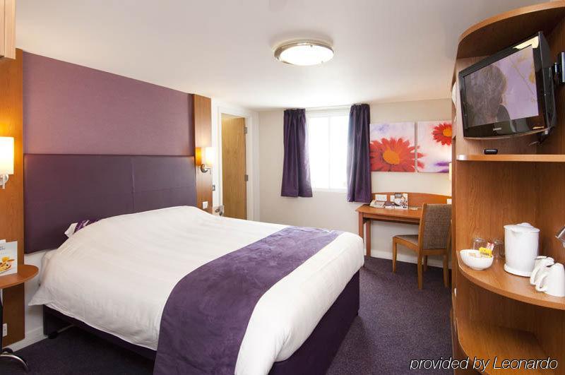 Premier Inn Nuneaton/Coventry Esterno foto